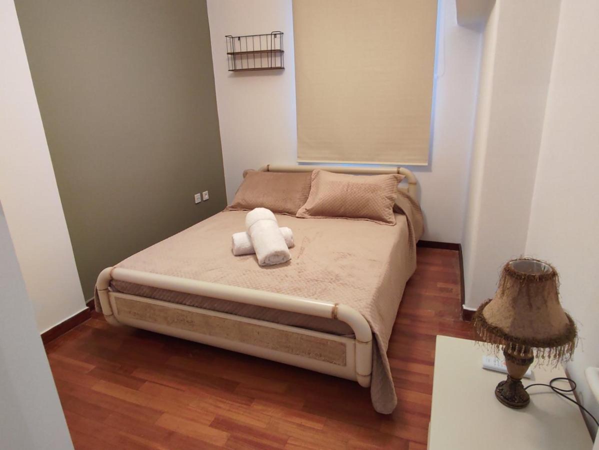 Dr. J. Spon Apartment 나프팍토스 외부 사진